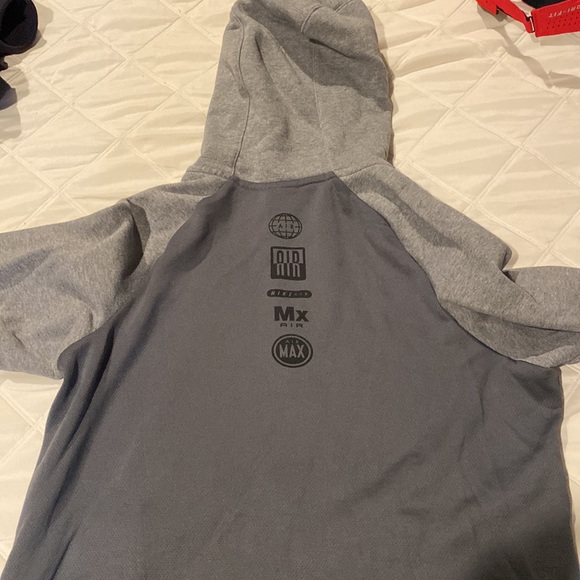 Nike Air Jacket Size Large - Picture 2 of 2